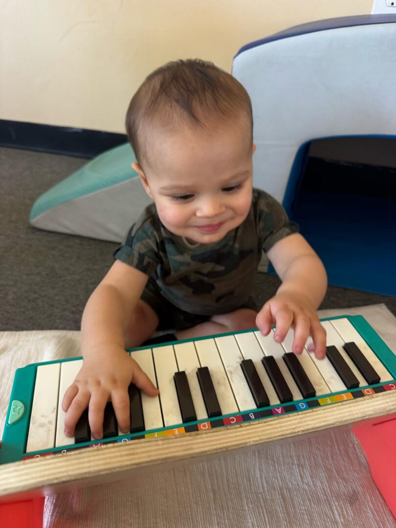 Music-Fine-Motors-Infants-Woodbridge-NJ